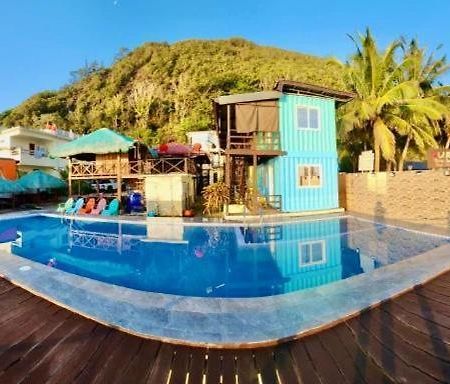 Aura Marina Sands Beach Resort Baler Eksteriør billede