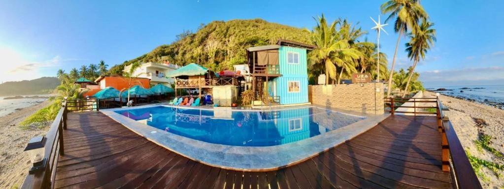 Aura Marina Sands Beach Resort Baler Eksteriør billede