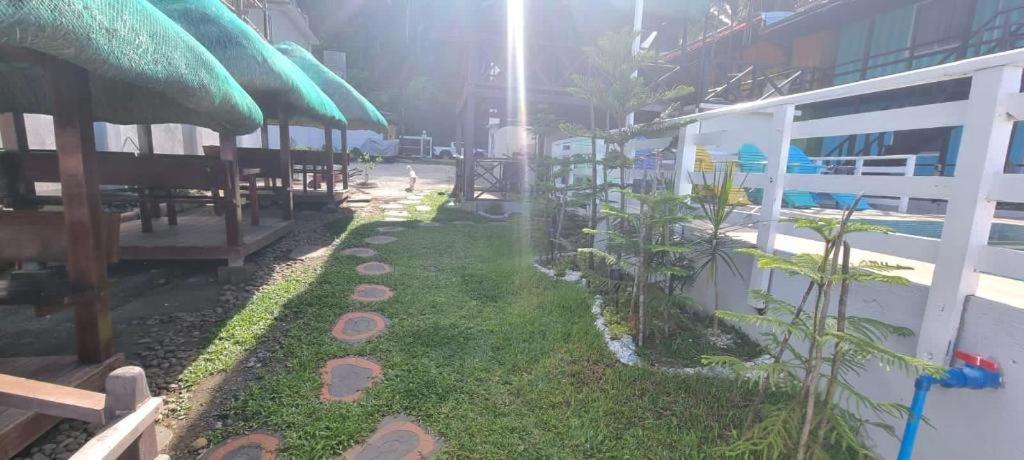 Aura Marina Sands Beach Resort Baler Eksteriør billede